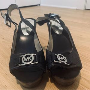 Charm-Slingback Open-toe Platform Pumps